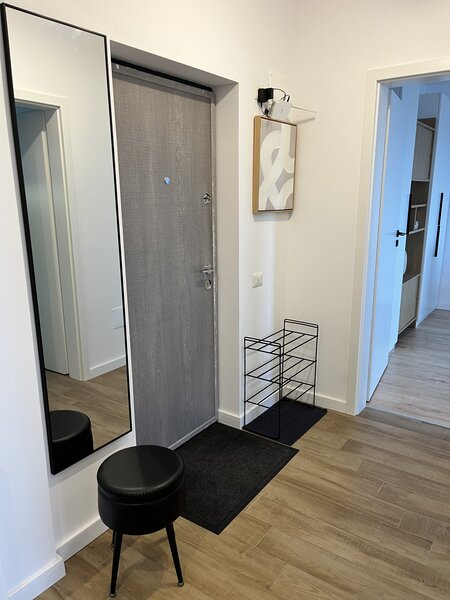 Aparatorii Patriei, mutare imediata, proximitate metrou